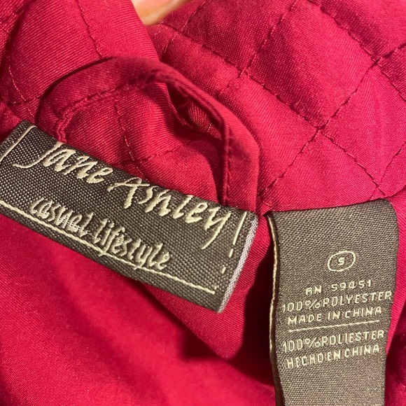 JANE ASHLEY - Picture 3 of 4